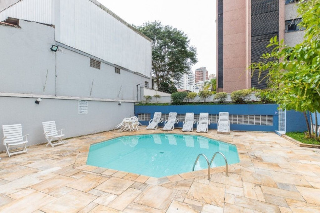 Apartamento com 3 Quartos à Venda, 140 m² em Vila Nova Conceição - São Paulo