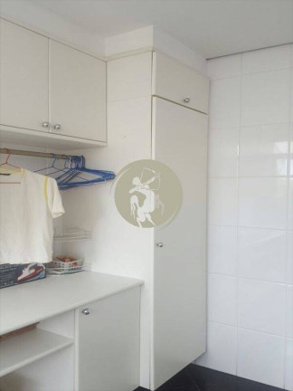 Imagem Casa com 3 Quartos à Venda, 365 m² em Alphaville - Santana De Parnaíba Imagem Casa com 3 Quartos à Venda, 365 m² em Alphaville - Santana De Parnaíba