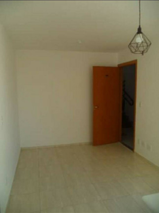 Imagem Apartamento com 2 Quartos para Alugar, 45 m² em Parque Santa Rosa - Suzano