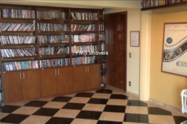 Imagem Imóvel com 4 Quartos à Venda, 390 m² em Pacaembu - São Paulo Imagem Imóvel com 4 Quartos à Venda, 390 m² em Pacaembu - São Paulo