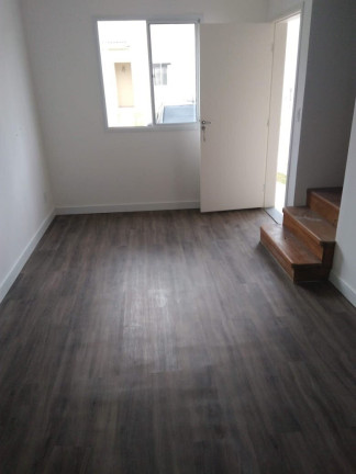 Imagem Imóvel com 2 Quartos à Venda, 57 m² em Jardim Colónia - Jacareí
