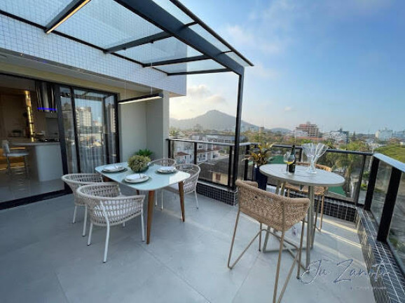 Apartamento com 3 Quartos à Venda, 126 m² em Caiobá - Matinhos
