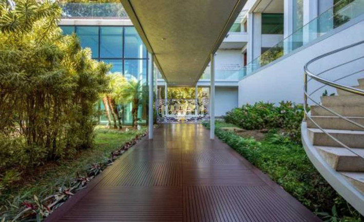 Imagem Imóvel com 7 Quartos à Venda, 6.000 m² em Jardim Botânico - Rio De Janeiro
