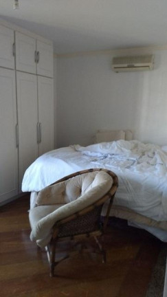 Imagem Sobrado com 4 Quartos à Venda, 730 m² em Interlagos - São Paulo