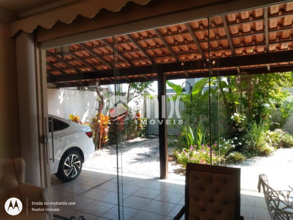 Imagem Casa com 4 Quartos à Venda, 360 m² em Alphaville - Campos Dos Goytacazes Imagem Casa com 4 Quartos à Venda, 360 m² em Alphaville - Campos Dos Goytacazes