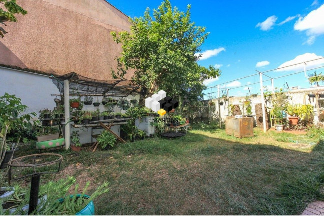 Imagem Casa com 5 Quartos à Venda, 254 m² em Três Figueiras - Porto Alegre