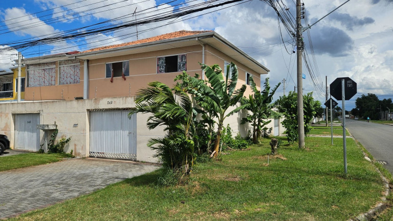 Casa com 6 Quartos à Venda, 340 m² em Cajuru - Curitiba