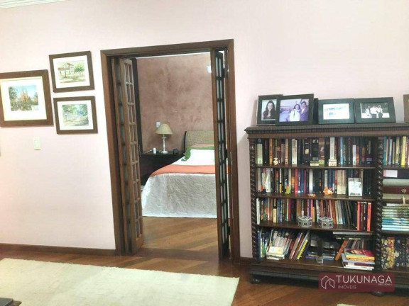 Imagem Sobrado com 3 Quartos à Venda, 500 m² em Vila Rosália - Guarulhos Imagem Sobrado com 3 Quartos à Venda, 500 m² em Vila Rosália - Guarulhos
