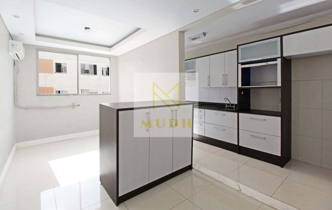 Imagem Apartamento com 2 Quartos à Venda, 52 m² em Jardim Itu - Porto Alegre