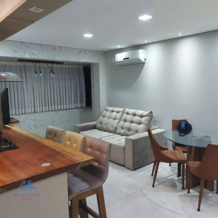 Apartamento com 2 Quartos à Venda, 67 m² em Centro - Florianópolis