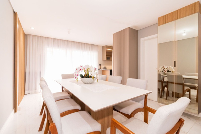 Casa com 3 Quartos à Venda, 196 m² em Cidade Industrial - Curitiba