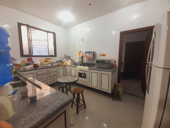 Imagem Casa com 4 Quartos à Venda, 266 m² em Gonzaga - Santos Imagem Casa com 4 Quartos à Venda, 266 m² em Gonzaga - Santos