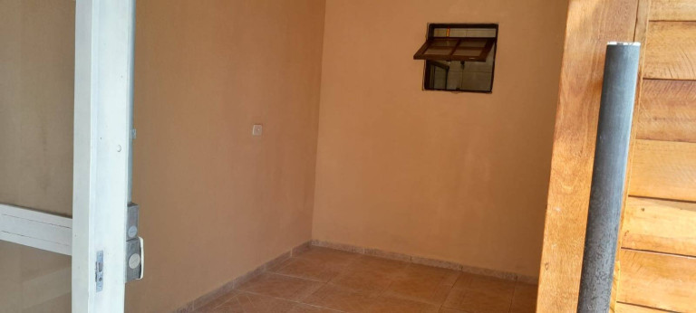 Imagem Casa com 1 Quarto à Venda, 250 m² em Corumbá (terra Preta) - Mairiporã Imagem Casa com 1 Quarto à Venda, 250 m² em Corumbá (terra Preta) - Mairiporã