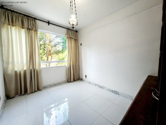 Imagem Imóvel com 3 Quartos à Venda, 104 m² em Campo Grande - Salvador Imagem Imóvel com 3 Quartos à Venda, 104 m² em Campo Grande - Salvador