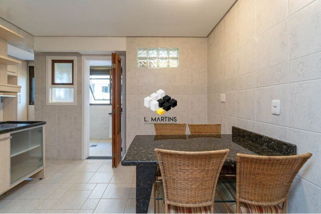 Imagem Apartamento com 3 Quartos à Venda, 110 m² em Petrópolis - Porto Alegre Imagem Apartamento com 3 Quartos à Venda, 110 m² em Petrópolis - Porto Alegre