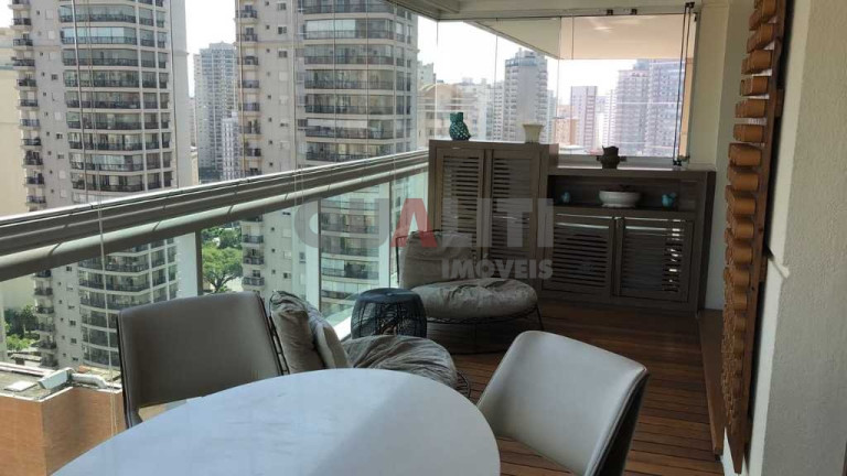 Imagem Apartamento com 3 Quartos à Venda, 163 m² em Moema - São Paulo