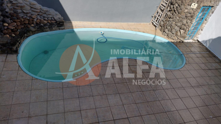 Casa com 4 Quartos à Venda, 180 m² em Jardim Rosalina - Cotia