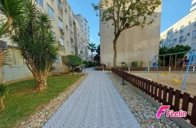 Imagem Apartamento com 2 Quartos à Venda, 60 m² em Agronômica - Florianópolis