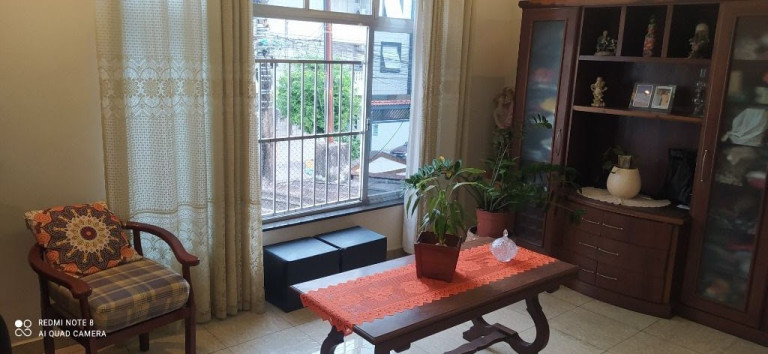 Imagem Casa com 3 Quartos à Venda, 185 m² em Campo Grande - Santos