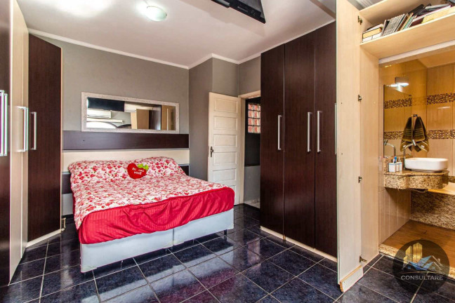 Imagem Casa com 2 Quartos à Venda, 250 m² em Areia Branca - Santos Imagem Casa com 2 Quartos à Venda, 250 m² em Areia Branca - Santos
