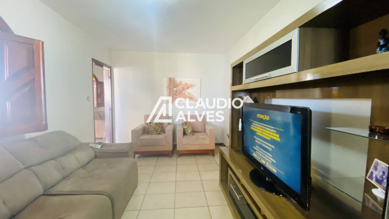 Imagem Casa com 4 Quartos à Venda, 200 m² em Santa Mônica - Feira De Santana