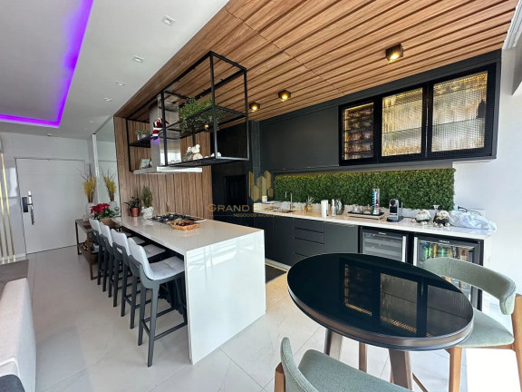 Imagem Apartamento com 4 Quartos à Venda, 167 m² em Centro - Balneário Camboriú