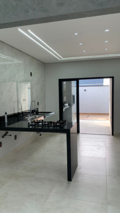 Imagem Casa com 3 Quartos à Venda, 120 m² em Horto Florestal - Sorocaba Imagem Casa com 3 Quartos à Venda, 120 m² em Horto Florestal - Sorocaba