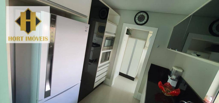 Imagem Apartamento com 4 Quartos à Venda, 198 m² em Meia Praia - Itapema Imagem Apartamento com 4 Quartos à Venda, 198 m² em Meia Praia - Itapema