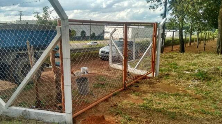 Terreno à Venda, 1.920 m² em Chácara Vale Dos Cebrantes - Jundiaí