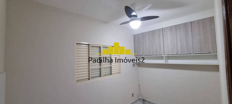 Imagem Casa com 2 Quartos à Venda, 150 m² em Jardim Zulmira - Sorocaba Imagem Casa com 2 Quartos à Venda, 150 m² em Jardim Zulmira - Sorocaba