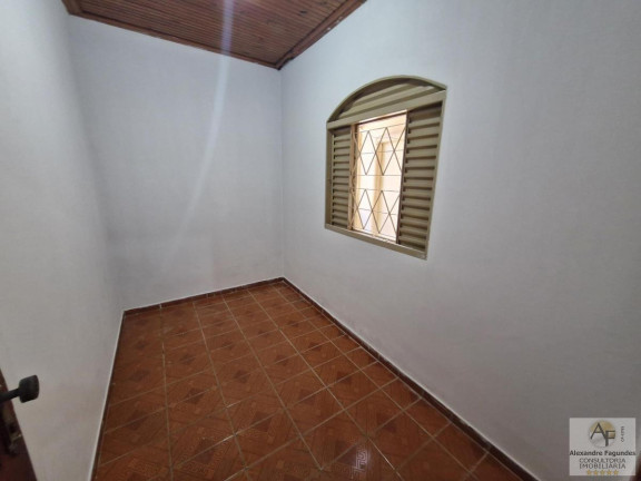 Imagem Casa com 3 Quartos à Venda, 175 m² em Residencial Village Garavelo - Aparecida De Goiânia Imagem Casa com 3 Quartos à Venda, 175 m² em Residencial Village Garavelo - Aparecida De Goiânia