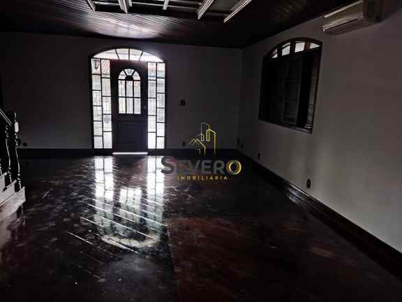 Imagem Casa com 4 Quartos à Venda, 500 m² em Centro - São Gonçalo Imagem Casa com 4 Quartos à Venda, 500 m² em Centro - São Gonçalo