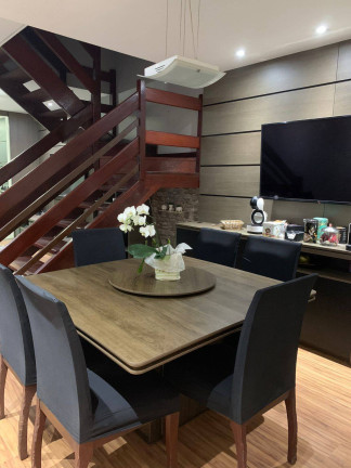 Imagem Sobrado com 3 Quartos à Venda, 156 m² em Parque São Vicente - Mauá