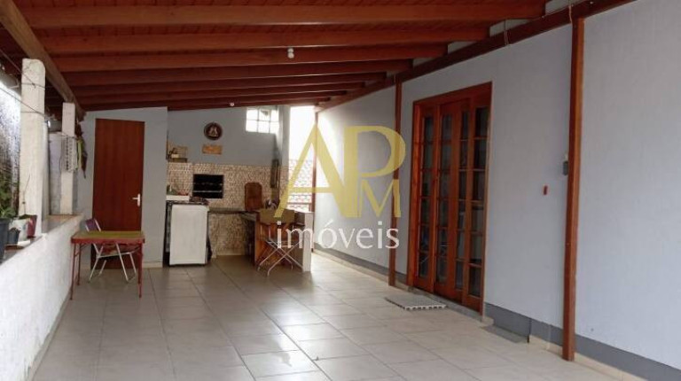 Imagem Casa com 3 Quartos à Venda, 311 m² em Fundos - Biguaçu Imagem Casa com 3 Quartos à Venda, 311 m² em Fundos - Biguaçu
