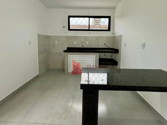 Imagem Casa com 2 Quartos para Alugar, 50 m² em São Judas - Itajaí Imagem Casa com 2 Quartos para Alugar, 50 m² em São Judas - Itajaí