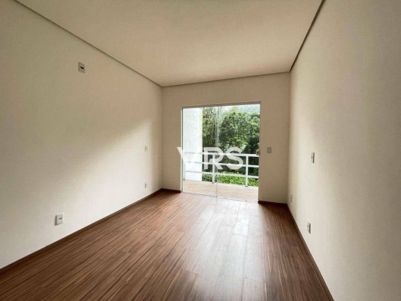 Imagem Casa com 5 Quartos à Venda, 216 m² em Granja Guarani - Teresópolis Imagem Casa com 5 Quartos à Venda, 216 m² em Granja Guarani - Teresópolis