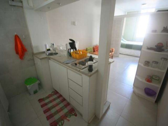 Imagem Apartamento com 1 Quarto para Temporada, 35 m² em Copacabana - Rio De Janeiro