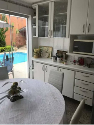 Imagem Casa com 4 Quartos à Venda, 350 m² em Alphaville - Santana De Parnaíba Imagem Casa com 4 Quartos à Venda, 350 m² em Alphaville - Santana De Parnaíba