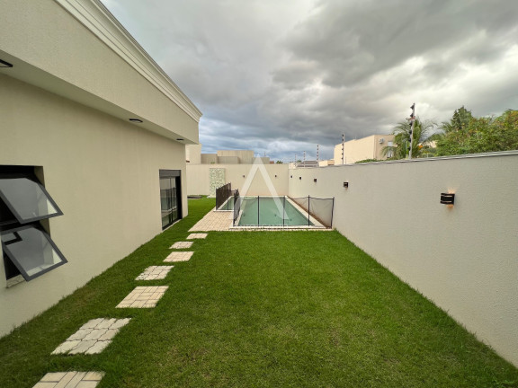 Imagem Casa com 3 Quartos à Venda, 264 m² em Residencial Bella Suíça - Sinop