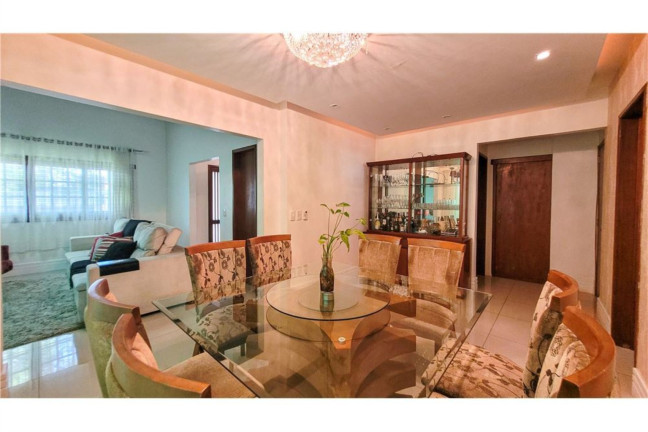 Imagem Casa com 3 Quartos à Venda, em Jardim Itu - Porto Alegre Imagem Casa com 3 Quartos à Venda, em Jardim Itu - Porto Alegre