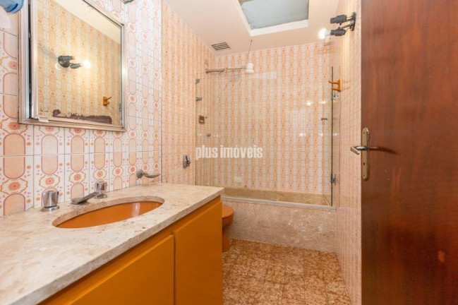 Imagem Casa com 3 Quartos à Venda, 250 m² em Vila Monumento - São Paulo