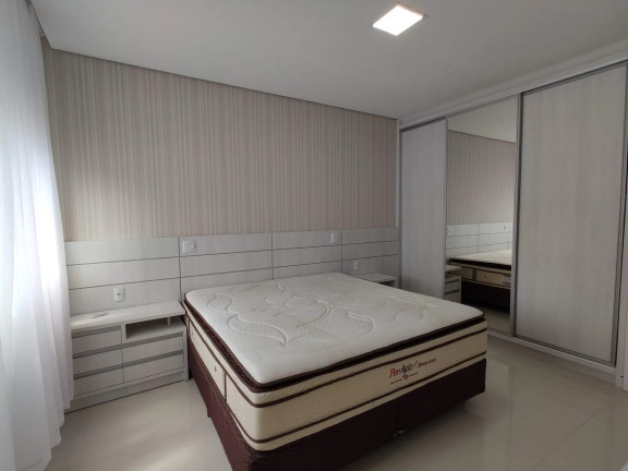 Imagem Apartamento com 4 Quartos à Venda, 190 m² em Meia Praia - Itapema