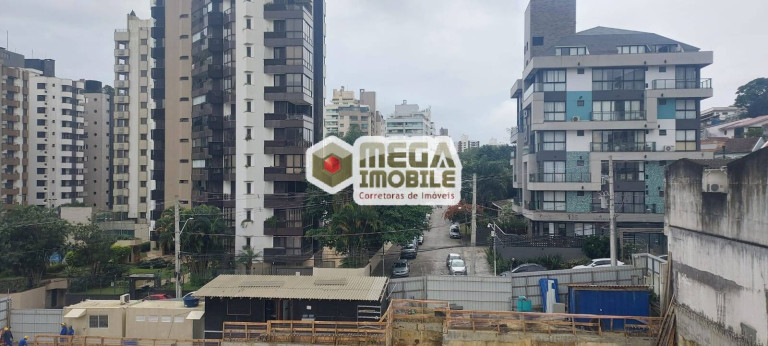 Imagem Apartamento com 2 Quartos à Venda, 71 m² em Centro - Florianópolis