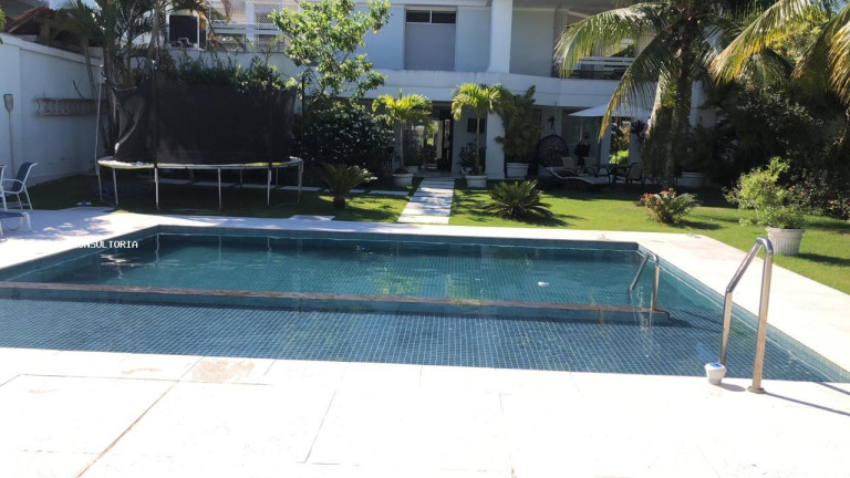 Imagem Casa com 5 Quartos à Venda, 700 m² em Rio De Janeiro Imagem Casa com 5 Quartos à Venda, 700 m² em Rio De Janeiro