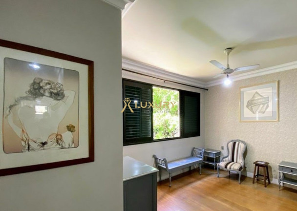 Imagem Imóvel com 4 Quartos à Venda, 230 m² em Lourdes - Belo Horizonte