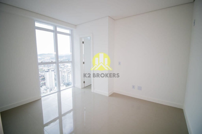 Imagem Apartamento com 4 Quartos à Venda, 353 m² em Centro - Balneário Camboriú Imagem Apartamento com 4 Quartos à Venda, 353 m² em Centro - Balneário Camboriú