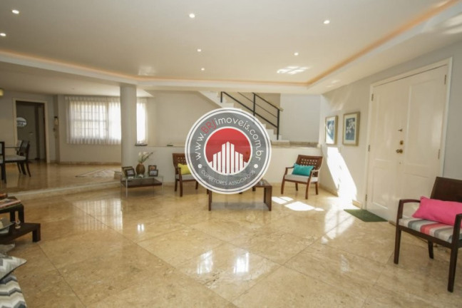 Imagem Casa com 4 Quartos à Venda, 750 m² em Barra Da Tijuca - Rio De Janeiro Imagem Casa com 4 Quartos à Venda, 750 m² em Barra Da Tijuca - Rio De Janeiro