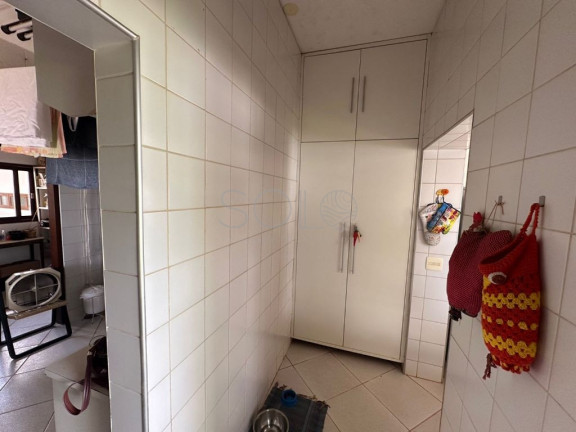 Casa com 3 Quartos à Venda, 1.396 m² em Cidade Jardim - Araraquara