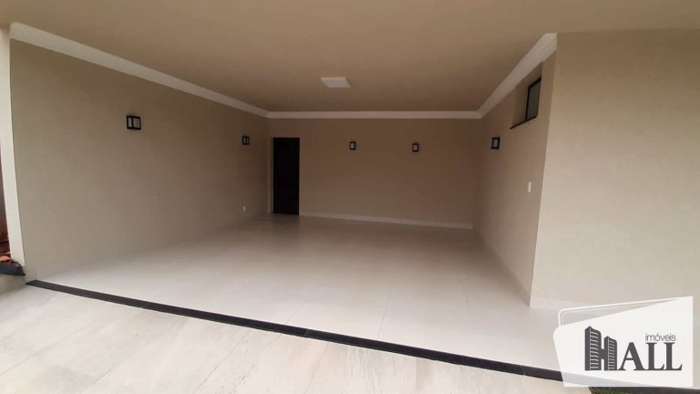 Imagem Casa com 3 Quartos à Venda, 266 m² em Centro - Bady Bassitt Imagem Casa com 3 Quartos à Venda, 266 m² em Centro - Bady Bassitt