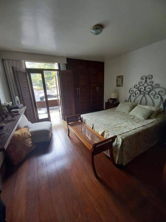 Imagem Casa com 4 Quartos à Venda,  em Vale Dos Pinheiros - Nova Friburgo